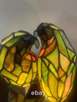 11 Catalina Lighting Love Birds Parrots Stained Glass Tiffany Style Table Lamp