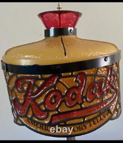 1960s KODAK CAMERA SIMULATED STAIN GLASS RARE LAMP