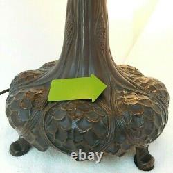 $2,250 QUOIZEL 31 LABURNUM STAINED GLASS TABLE LAMP WISTERIA tiffany craftsman