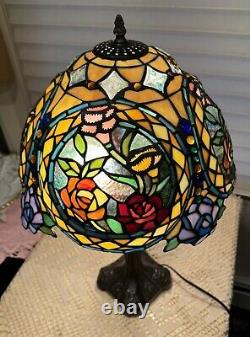 24 Floral Stained Glass Lamp Double Socket Metal Leaf Pattern Base
