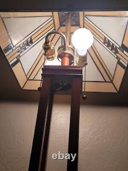 27 Tall Mission Table/Accent Lamp Tiffany Style Stained Glass With Wooden Base