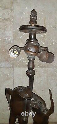 29 Bronze Antique Tiffany Style Frog Table Lamp With Stained Glass Shade