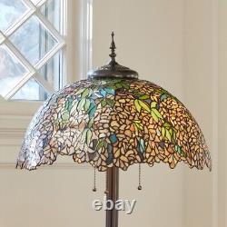 31.75H Laburnum Antique Style Stained Glass Table Lamp