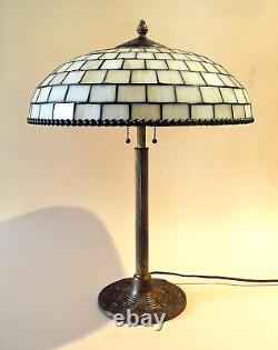 Antique Arts & Crafts Bigelow & Kennard Table Lamp Stain Glass Leaded Shade 1910