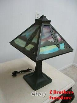 Antique Arts and Crafts Metal Stained Glass Craftsman Table Lamp