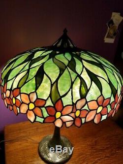 Antique Handel Leaded Stained Glass Lamp c. 1905