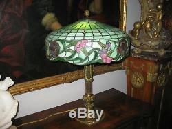 Antique R. Williamson & Co Stained / Leaded Glass Lamp