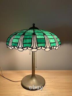 Antique Trumpet Lily Floral Stained Glass Table Lamp