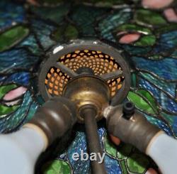 Antique / Vintage Tiffany Studios Style Pond Lily Stained Leaded Glass Lamp