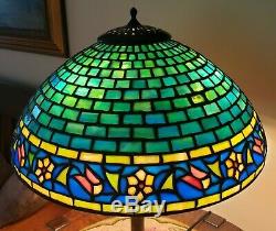 Arts & Crafts Bigelow & Kennard Leaded Slag Stained Glass Table Lamp -Handel Era