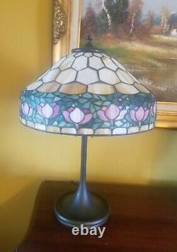 Arts & Crafts, Nouveau Documented Handel/Unique Co. Leaded Stained Slag Glass Lamp