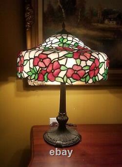 Arts&Crafts, Nouveau Floral Signed Chicago Mosaic Leaded Stained Slag Glass Lamp