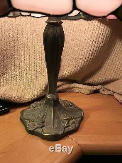 Beautiful vintage bird and flower tiffany style table lamp