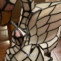 Bieye L10773 White Swans Tiffany Style Stained Glass Accent Table Lamp Night