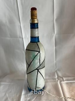 Chicago Cubs Bottle Lamp Hand painted Lighted Stained Glass Look -working