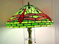 Classic Tiffany Table Lamp Dragonfly Shade Twisted dragonfly Base, Stained Glass