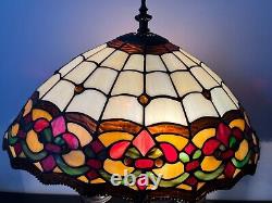 DALE TIFFANY AUTHENTIC RARE STAINED GLASS TABLE LAMP Retired Richardson Series