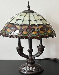 DALE TIFFANY AUTHENTIC RARE STAINED GLASS TABLE LAMP Retired Richardson Series