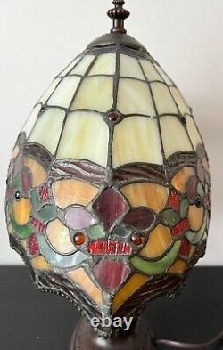 DALE TIFFANY AUTHENTIC RARE STAINED GLASS TABLE LAMP Retired Richardson Series