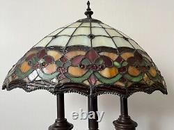 DALE TIFFANY AUTHENTIC RARE STAINED GLASS TABLE LAMP Retired Richardson Series