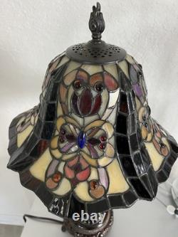 Dale Tiffany Butterfly Tulip Table Lamp Stained Glass Bronze Base