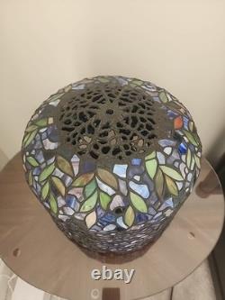 Dale Tiffany LIMITED EDITION Stained Glass Lamp WISTERIA IN BLOOM with COA 28 H