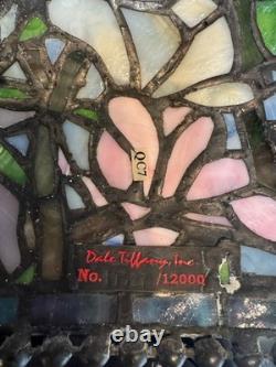 Dale Tiffany LIMITED EDITION Stained Glass LampMAGNOLIA28H x 16WGORGEOUS