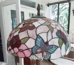 Dale Tiffany Stained Glass Butterfly Floral Table Lamp 27 EUC