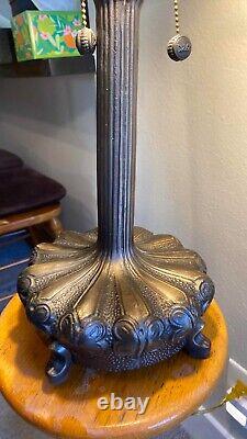 Dale Tiffany Style Peacock Pattern Accent Table Lamp