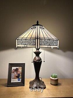 Enjoy Tiffany Style Table Lamp White Stained Glass Vintage H24W16 In