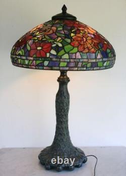 Extra Large DALE TIFFANY INC Stained Glass Lamp. Classic Rose Flower Motif RARE