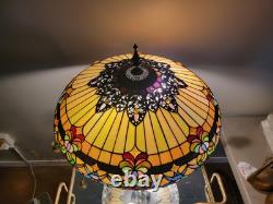 Gorgeous 30 Slag Glass Stained Glass Lamp With 26 Shad