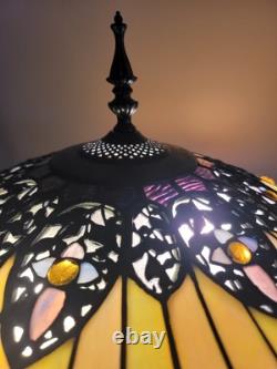 Gorgeous 30 Slag Glass Stained Glass Lamp With 26 Shad
