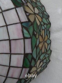 Handel Daisey stained glass lamp -early 20th century, Tiffany style