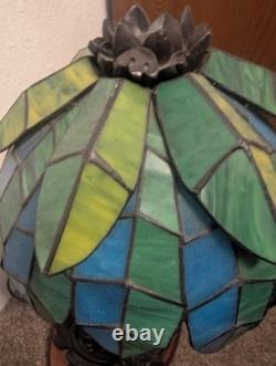 LIMITED EDITION 1500 RARE Donald Duck/Jose Carioca Tiffany Stained Glass Lamp