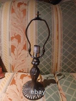 LOVELY! VINTAGE Tiffany Floral Leaded Stained Glass Lamp EXC COND