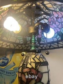 Lamp Tiffany Victorian Style Table Stained Glass Vintage Shade Light Butterfly