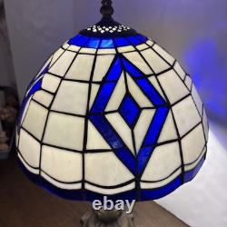 NY Yankees Tiffany Style Stained Glass Table Lamp 20 Tall Vintage 2003 NY Read