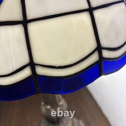 NY Yankees Tiffany Style Stained Glass Table Lamp 20 Tall Vintage 2003 NY Read