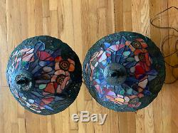 Pair of Quoizel Tiffany-Style Stained Glass Red Poppies Table Lamps Bronze