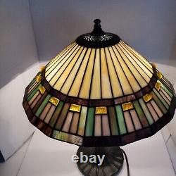 QUOIZEL Style Tiffany Stained Glass Style Table Lamp W Bronze Base 2 Bulb