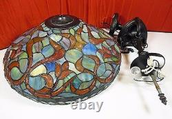 Quoizel Collectibles Tiffany Style Stained / Leaded Glass Bowl Pendant Lamp