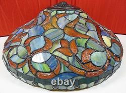 Quoizel Collectibles Tiffany Style Stained / Leaded Glass Bowl Pendant Lamp