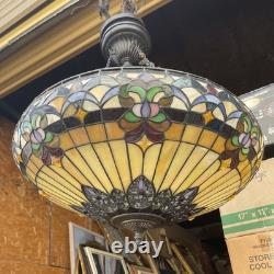 Quoizel Pendant Belle Fleur motif Jewel Tiffany Style Stained Glass Hanging Lamp
