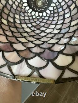 Quoizel Stained Glass Tiffany Lamp Fish Scaled 19 In Table Lamp Vintage Scallop