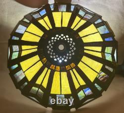Quoizel Tiffany Style Craftsman Stained Glass Ceiling or Table Lamp Light Shade