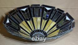 Quoizel Tiffany Style Craftsman Stained Glass Ceiling or Table Lamp Light Shade