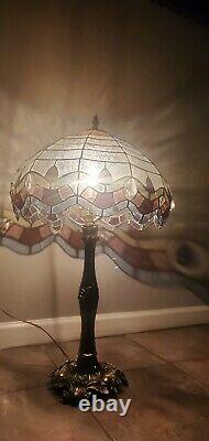 RARE @ L&LWMC Table Lamp 9746 stained glass brass bottom Tiffany style lamp