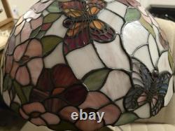 RARE Vintage Butterfly Dale Tiffany Stained Glass Lamp Antique