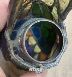 RARE Vintage Tiffany Style Stained Glass Parrot Bird On Branch Lamp Multi Color